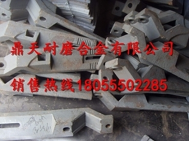 無(wú)錫環(huán)球3000瀝青攪拌機側襯板、無(wú)錫環(huán)球鍋底襯板、攪拌臂在哪買(mǎi)